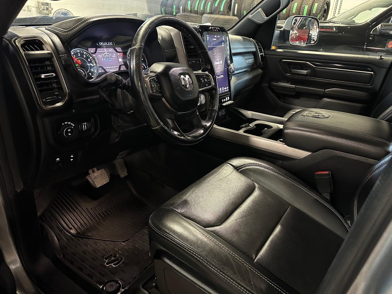 2019 RAM 1500 Sport 4x4 Crew Cab 6'4" Box - Photo #16