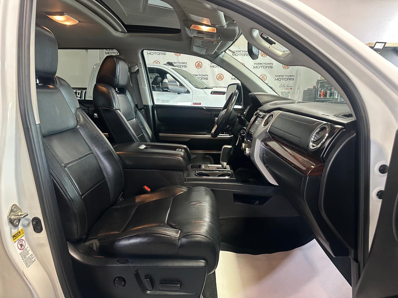 2017 Toyota Tundra LIMITED | CREW MAX | 5.7L V8 LEATHER | SUNROOF - Photo #7