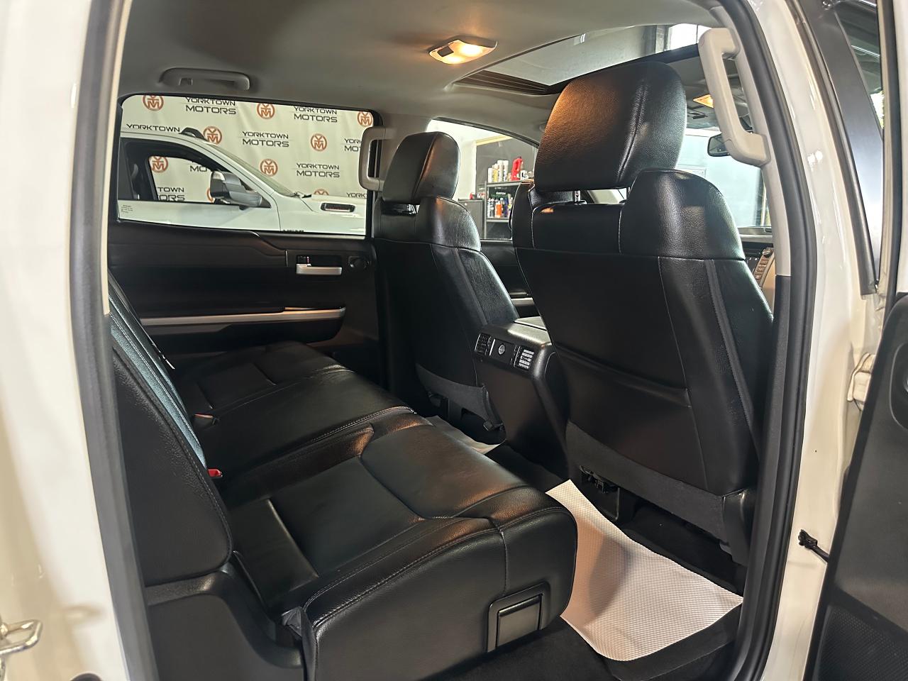 2017 Toyota Tundra LIMITED | CREW MAX | 5.7L V8 LEATHER | SUNROOF - Photo #15