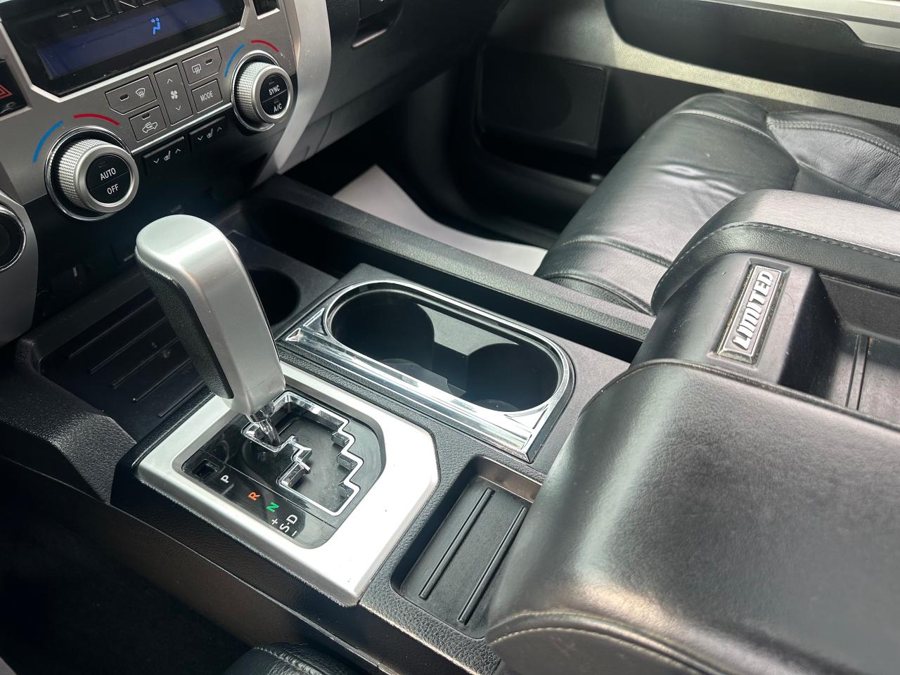 2017 Toyota Tundra LIMITED | CREW MAX | 5.7L V8 LEATHER | SUNROOF - Photo #43