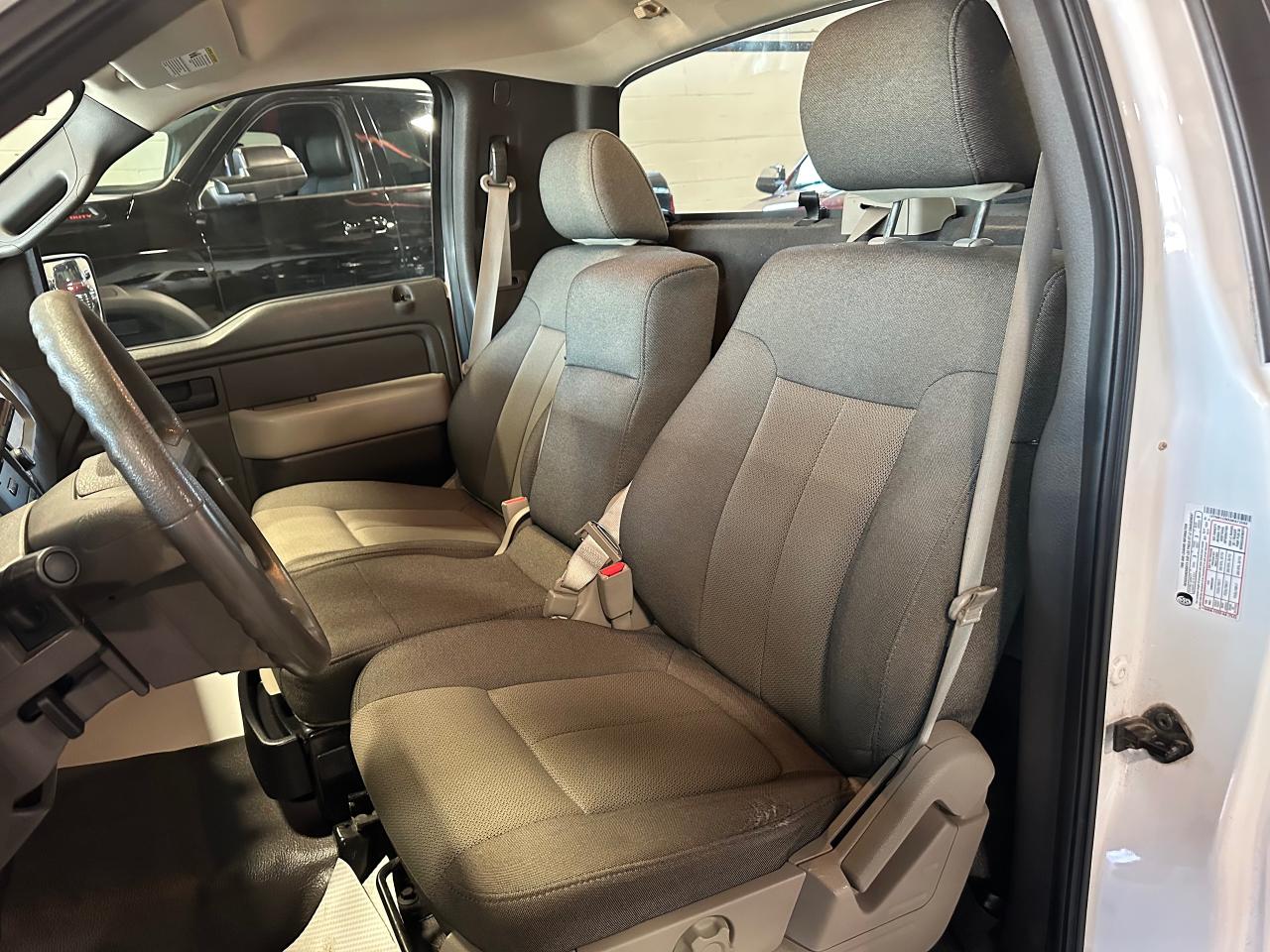 2010 Ford F-150 XL | 8FT LONG BOX | 4.6L 8CYL  | LOW KMS | CLEAN - Photo #13