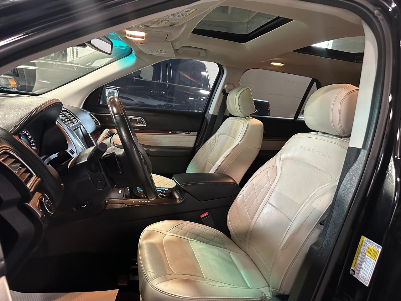2016 Ford Explorer 4WD 4DR PLATINUM - Photo #23