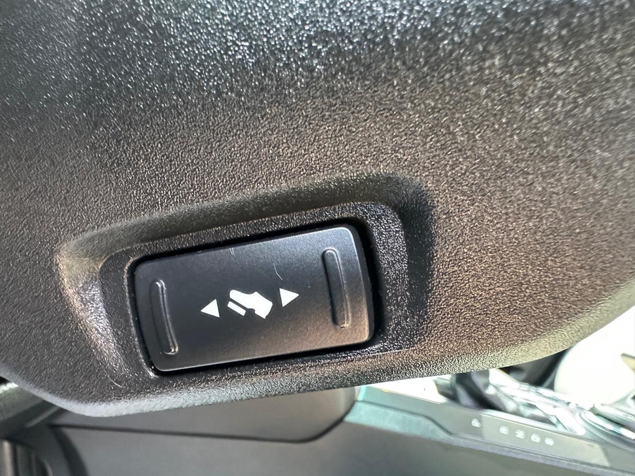 2016 Ford Explorer 4WD 4DR PLATINUM - Photo #38
