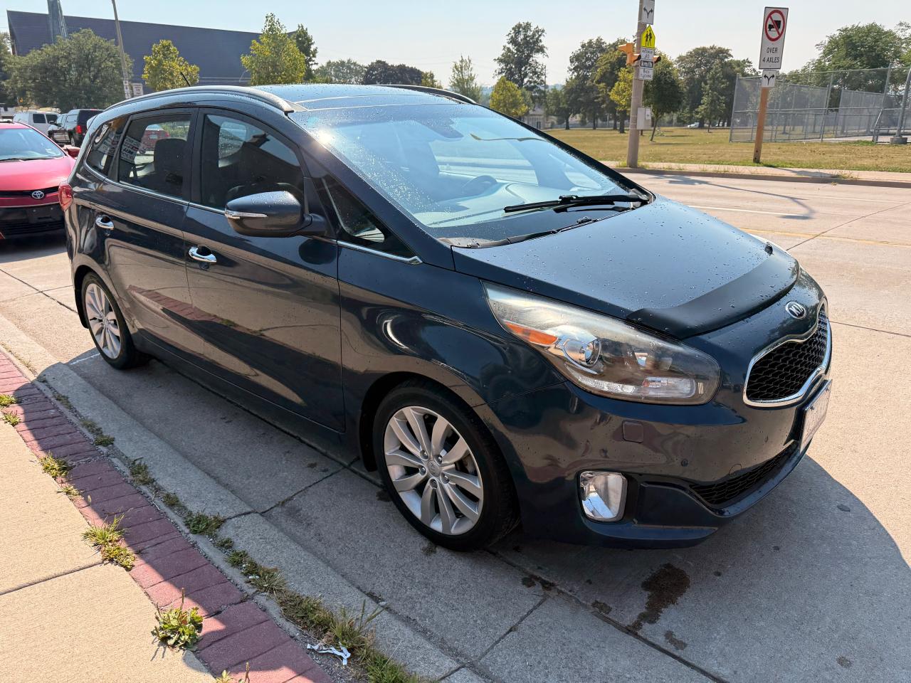 2016 Kia Rondo 4dr Wgn Auto EX Luxury w/Nav/17" Wheels - Photo #6