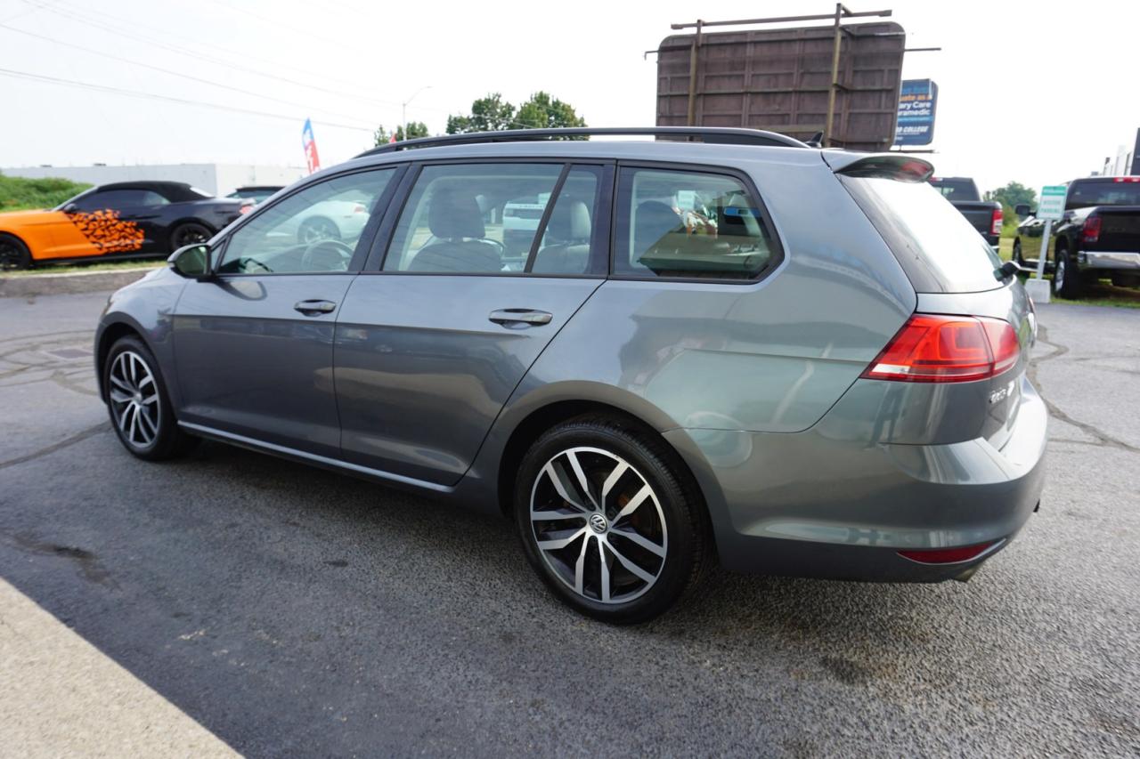 2017 Volkswagen Golf Sportwagen TSI S AWD CERTIFIED *1 OWNER*ACCIDENT FREE* CAMERA BLUETOOTH LEATHER HEATED SEATS PANO ROOF CRUISE ALLOYS - Photo #5