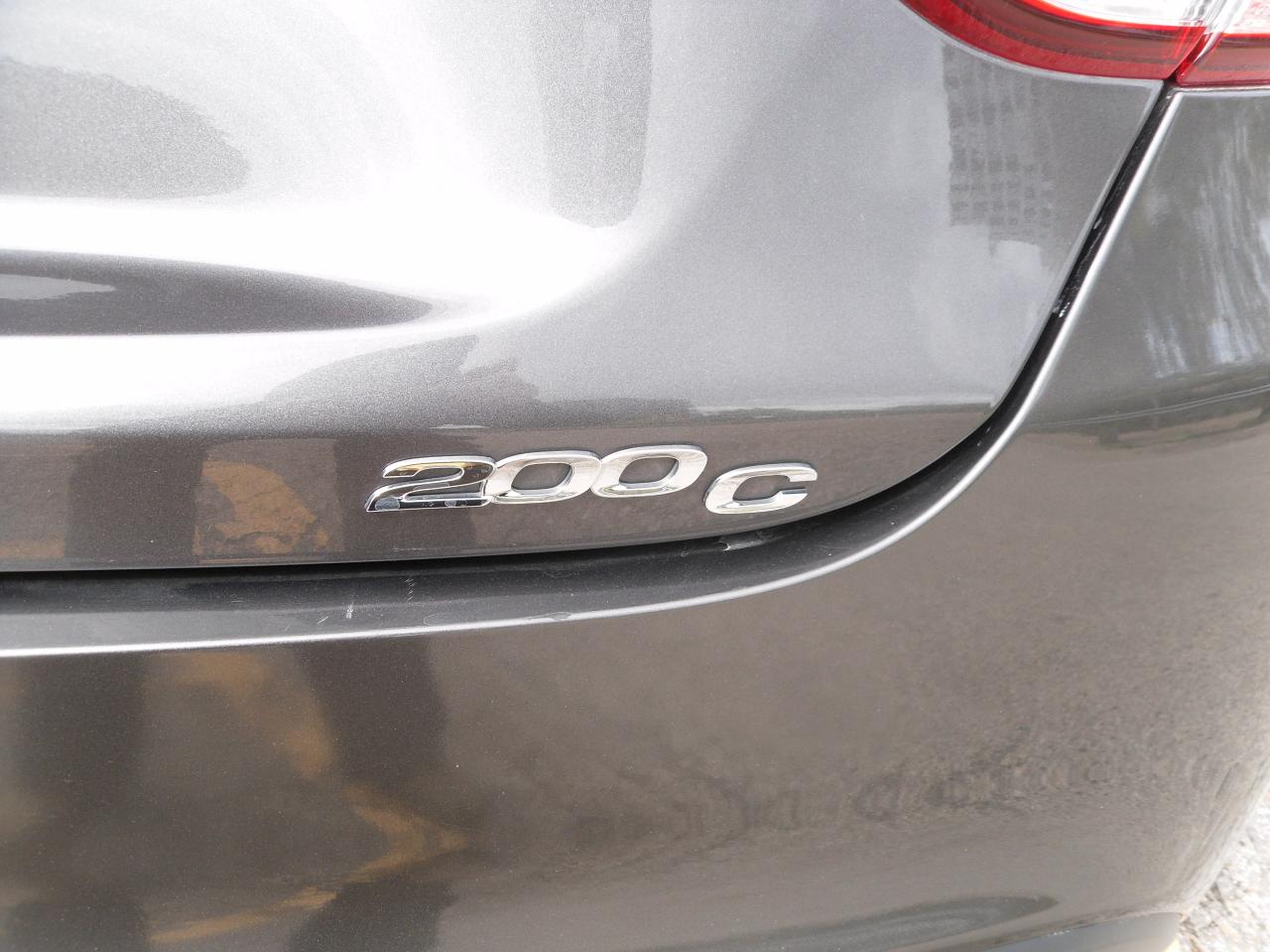 2015 Chrysler 200 4dr Sdn C FWD - Photo #5
