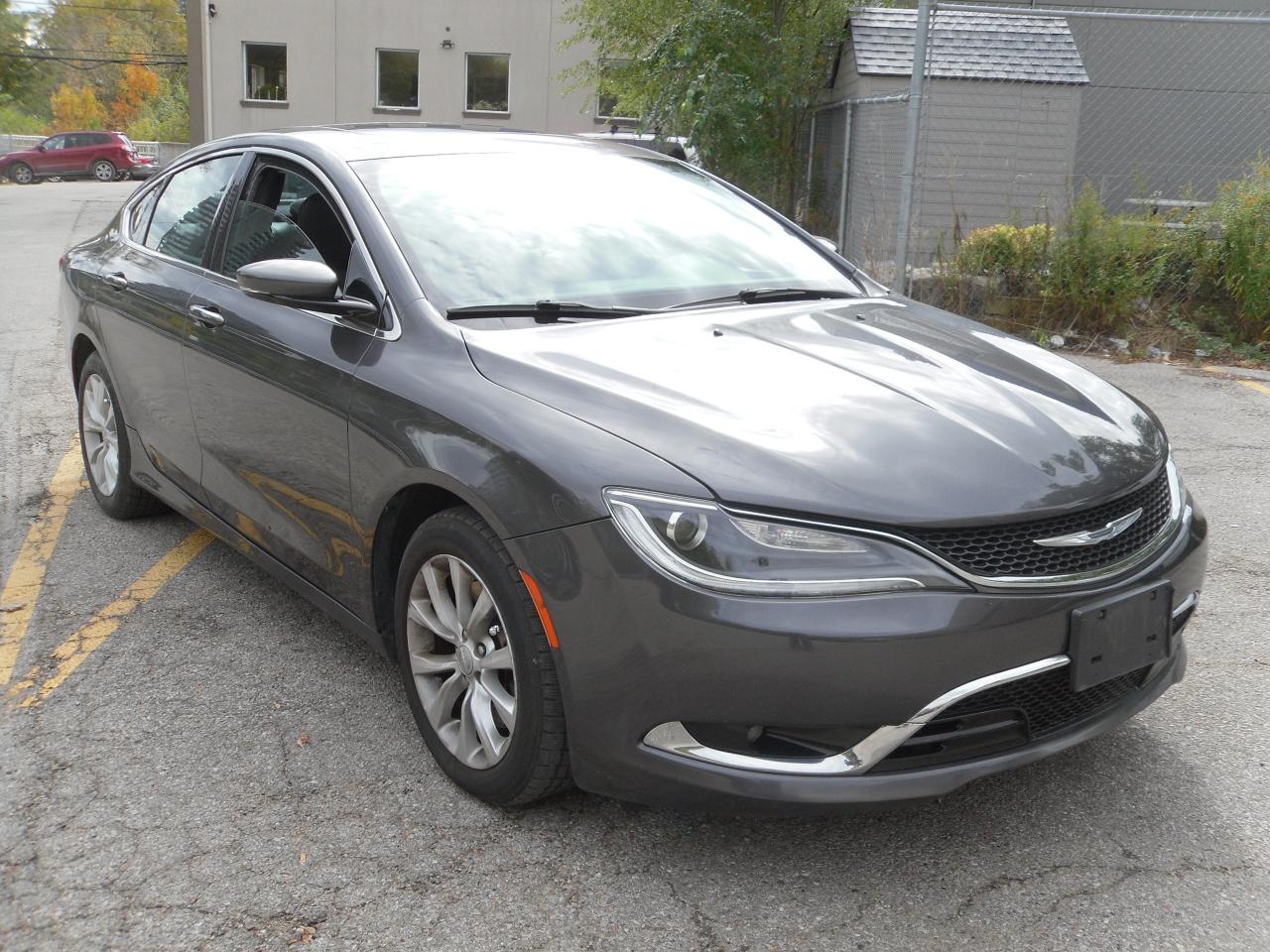 2015 Chrysler 200 4dr Sdn C FWD - Photo #2