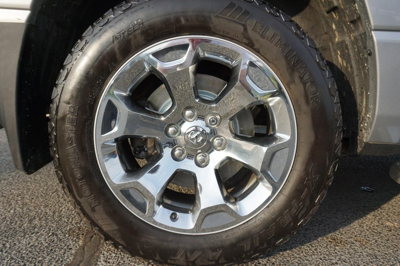 2019 RAM 1500 BIG HORN 4WD CERTIFIED *ACCIDENT FREE* NAV CAMERA BLUETOOTH CRUISE ALLOYS - Photo #45