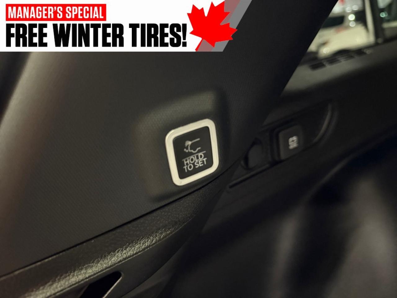 2024 Jeep Grand Cherokee LAREDO 4x4 Photo