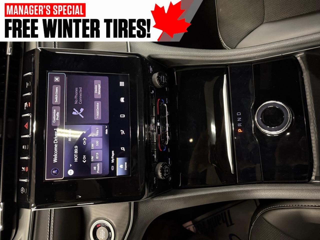 2024 Jeep Grand Cherokee LAREDO 4x4 Photo