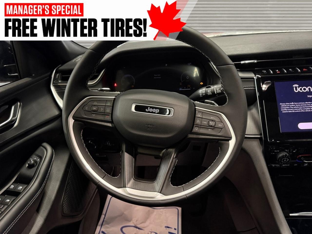 2024 Jeep Grand Cherokee LAREDO 4x4 Photo