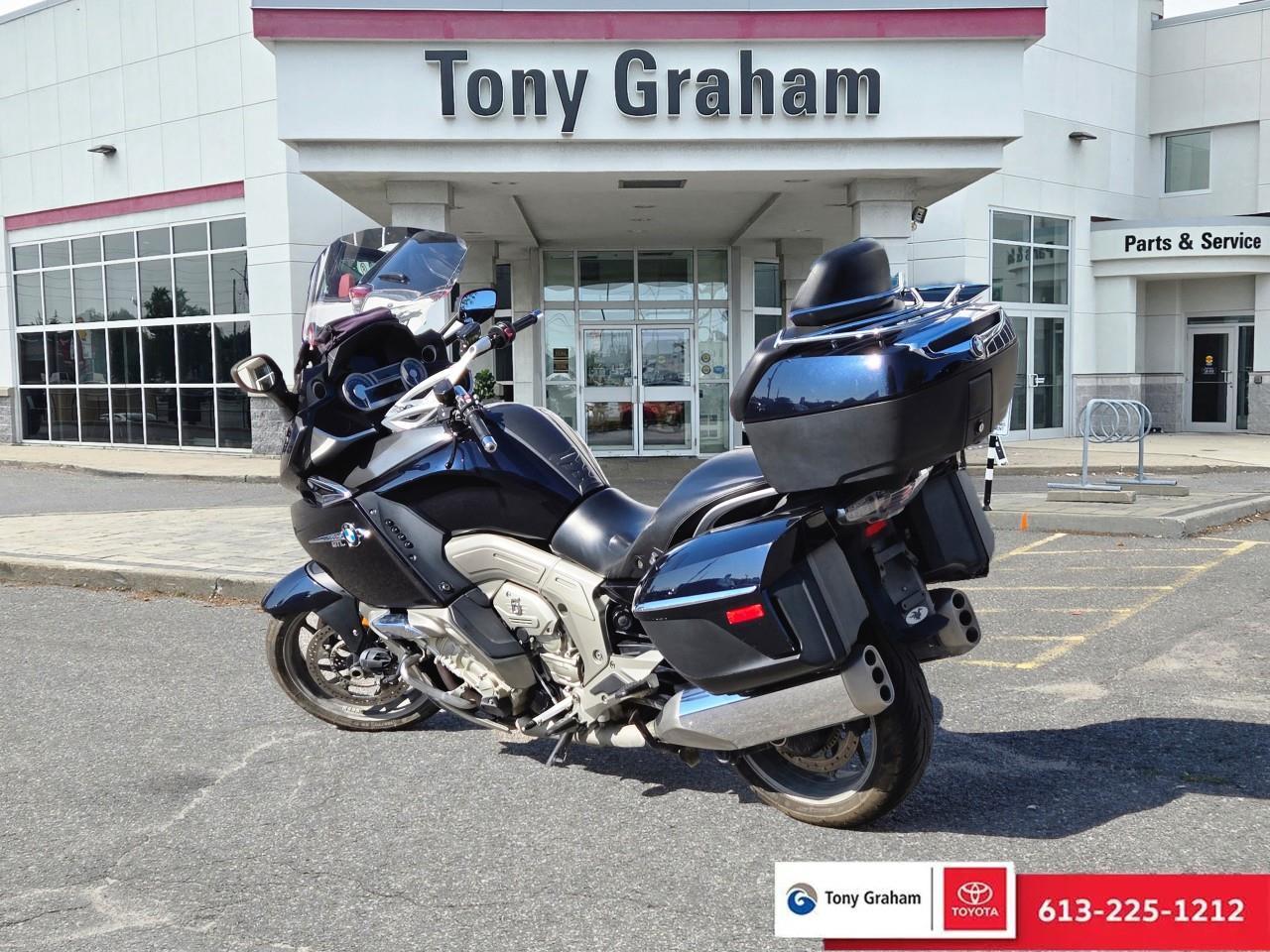 2011 BMW K 1600GTL 1,649cc inline-six engine – incredibly smooth and powerful 160 hp @ 7,750 rpm, 129 lb-ft torque @ 5,250 rpm Ride-by-wire throttle with 3 riding modes: Rain, Road, Dynamic Plush heated seats and grips Photo2