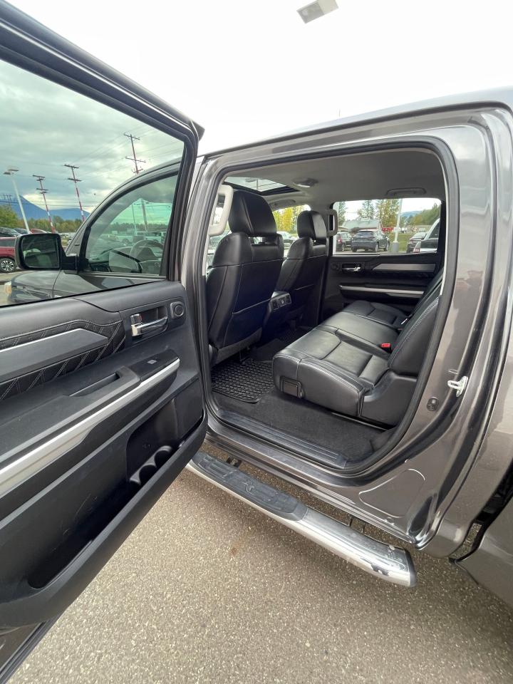 2015 Toyota Tundra Platinum Photo