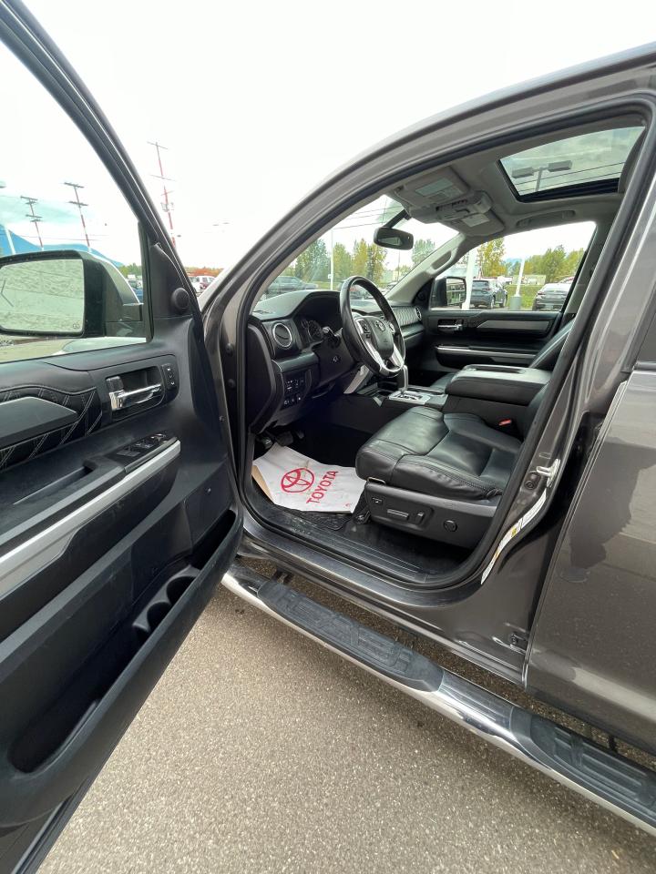2015 Toyota Tundra Platinum Photo