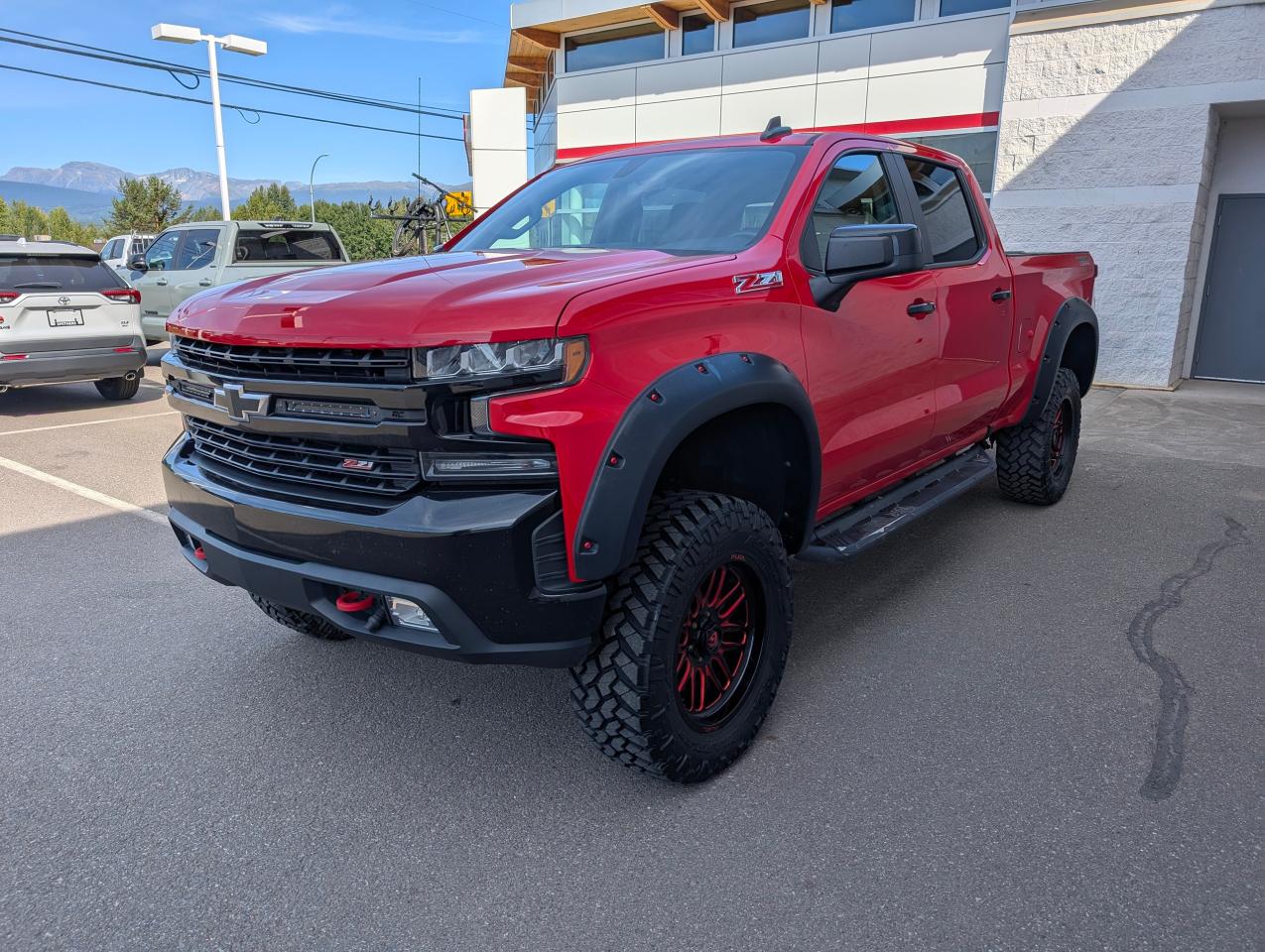 2020 Chevrolet Silverado 1500 LT Trail Boss Photo3
