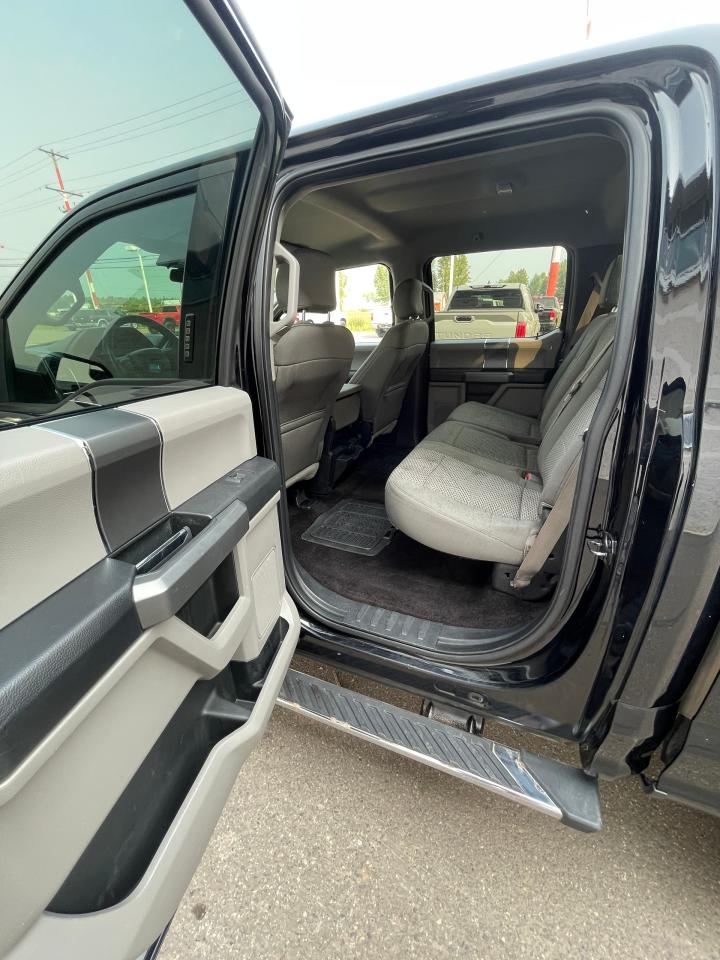 2016 Ford F-150 XLT Photo