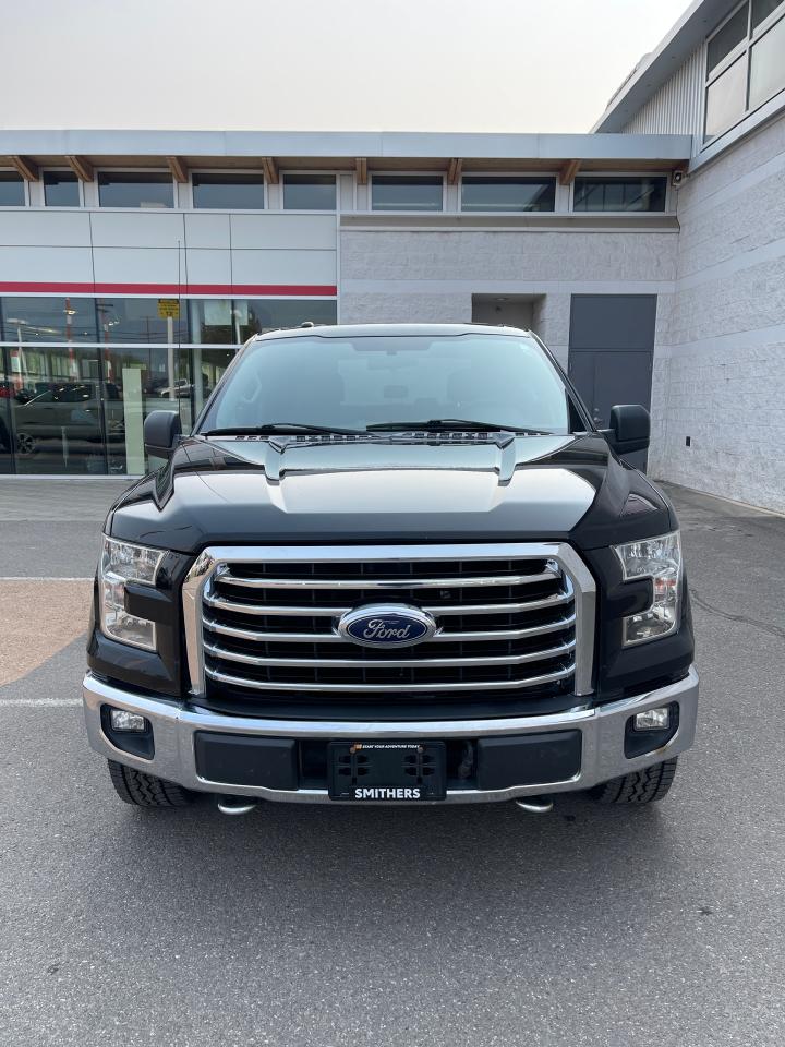 2016 Ford F-150 XLT Photo2