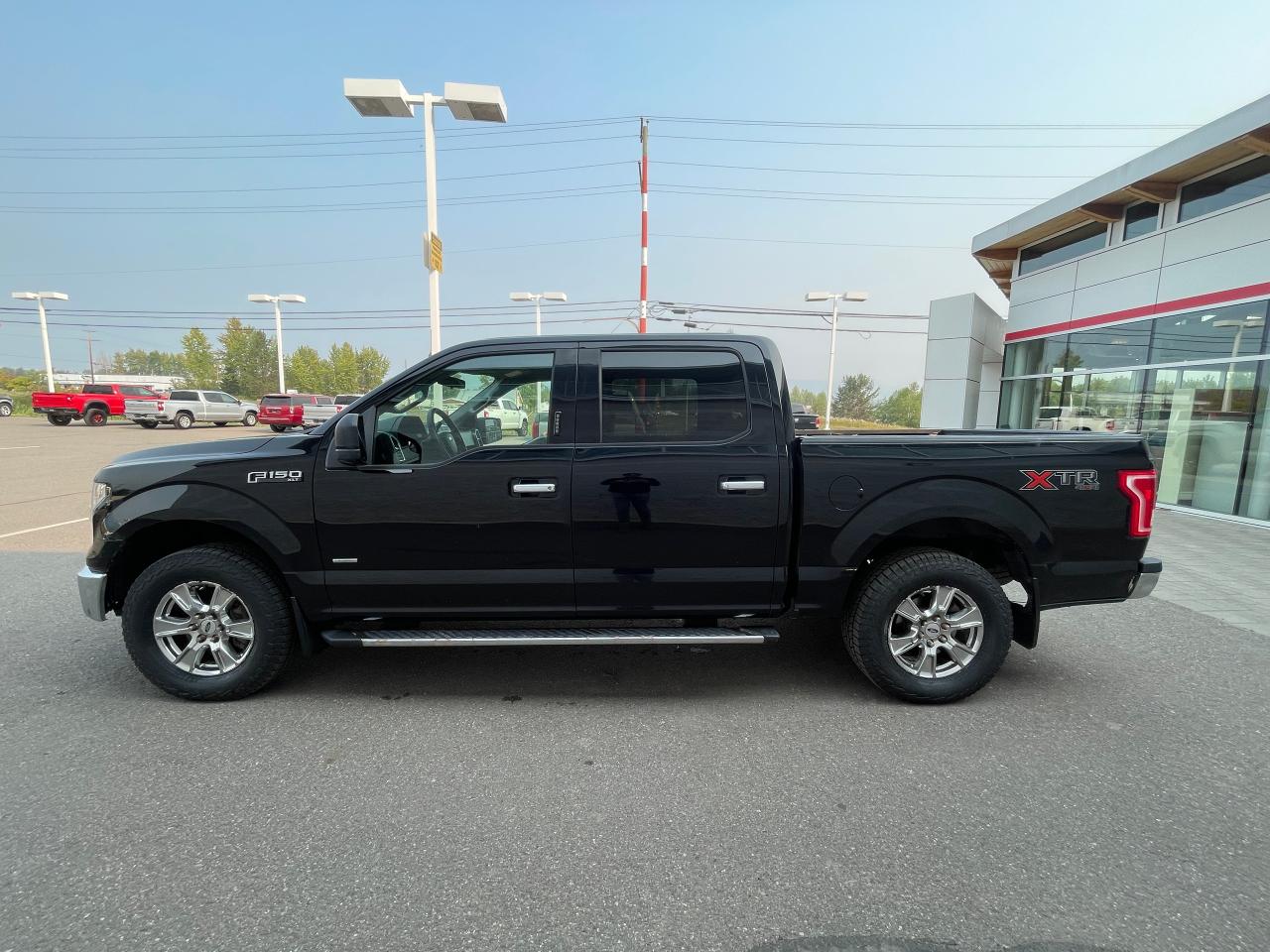 2016 Ford F-150 XLT Photo