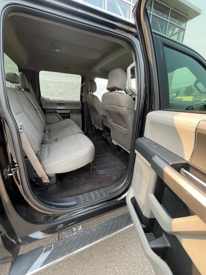 2016 Ford F-150 XLT Photo