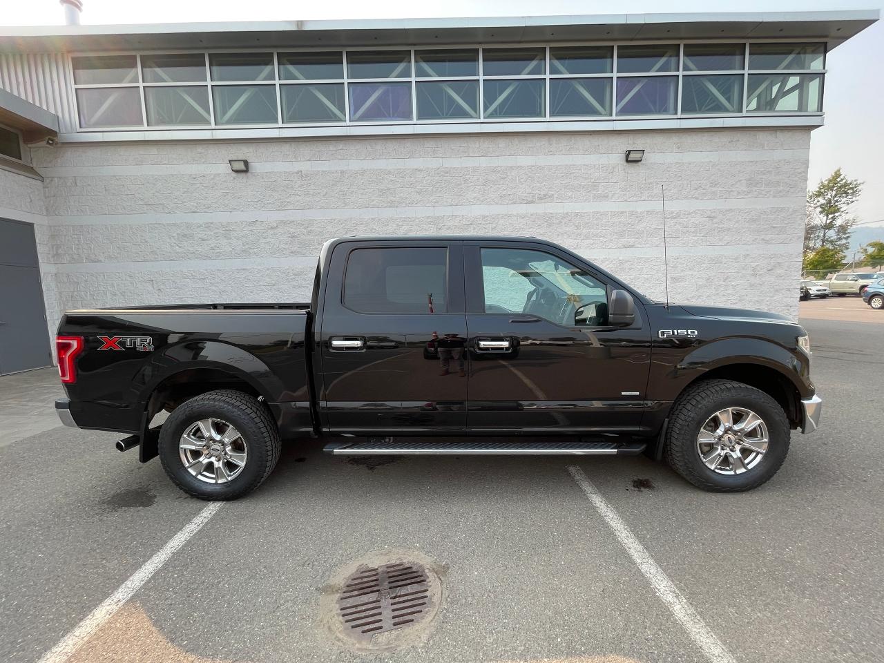 2016 Ford F-150 XLT Photo