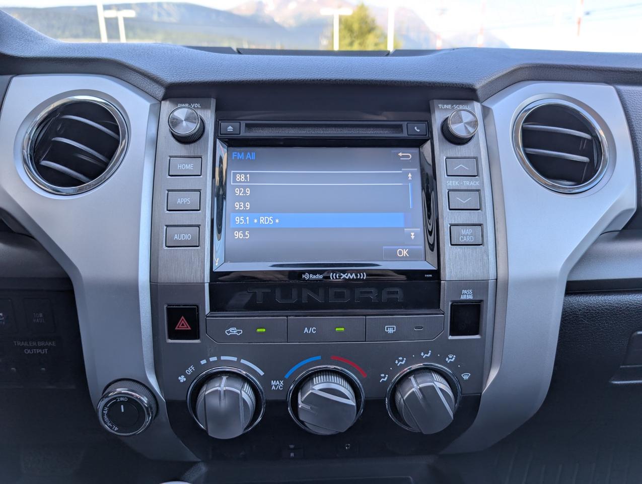 2019 Toyota Tundra TRD OFF ROAD Photo