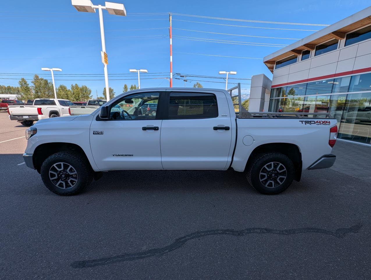2019 Toyota Tundra TRD OFF ROAD Photo3