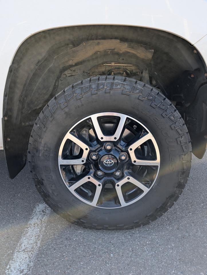 2019 Toyota Tundra TRD OFF ROAD Photo