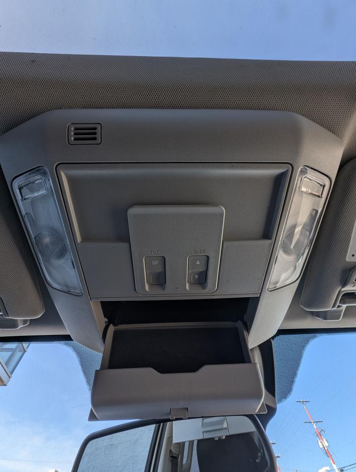 2019 Toyota Tundra TRD OFF ROAD Photo
