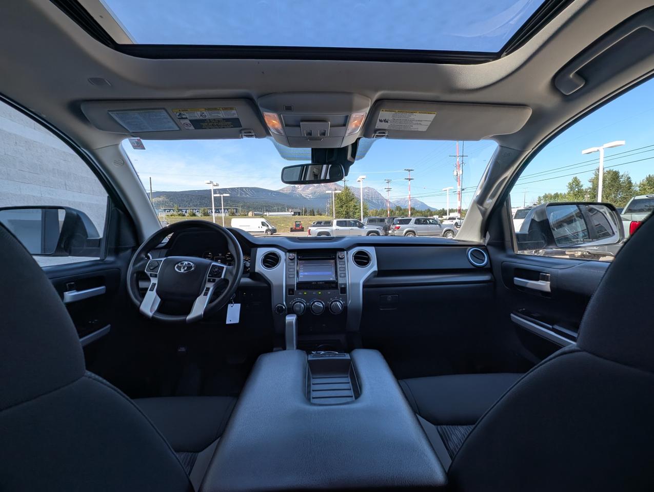 2019 Toyota Tundra TRD OFF ROAD Photo