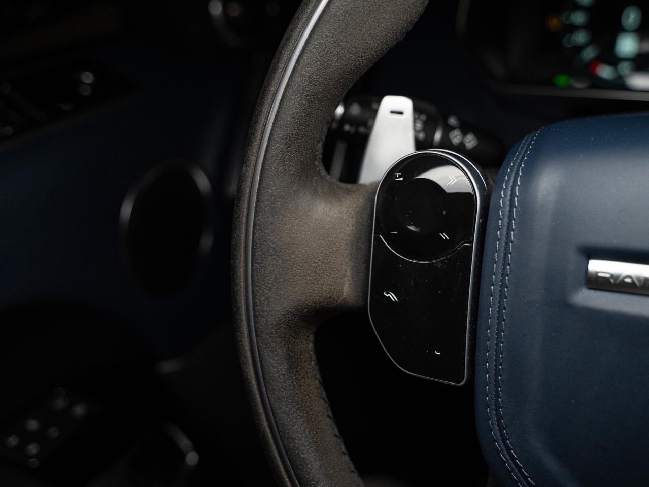 2022 Land Rover Range Rover Sport MHEV | HST | REAR ENTERTAINMENT | CARBON FIBRE PKG Photo