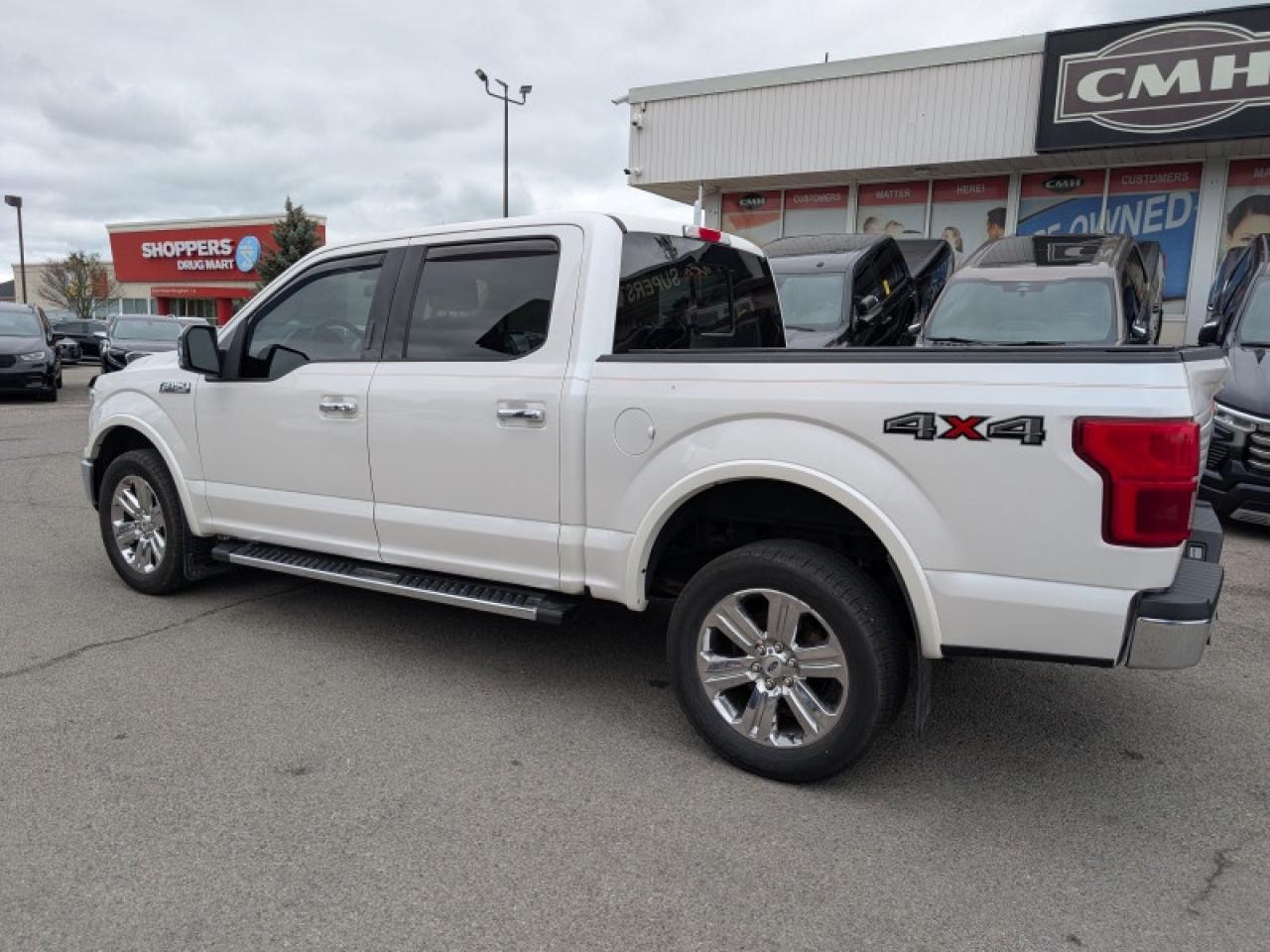 2018 Ford F-150 Lariat  **24 SERVICE RECORDS** Photo