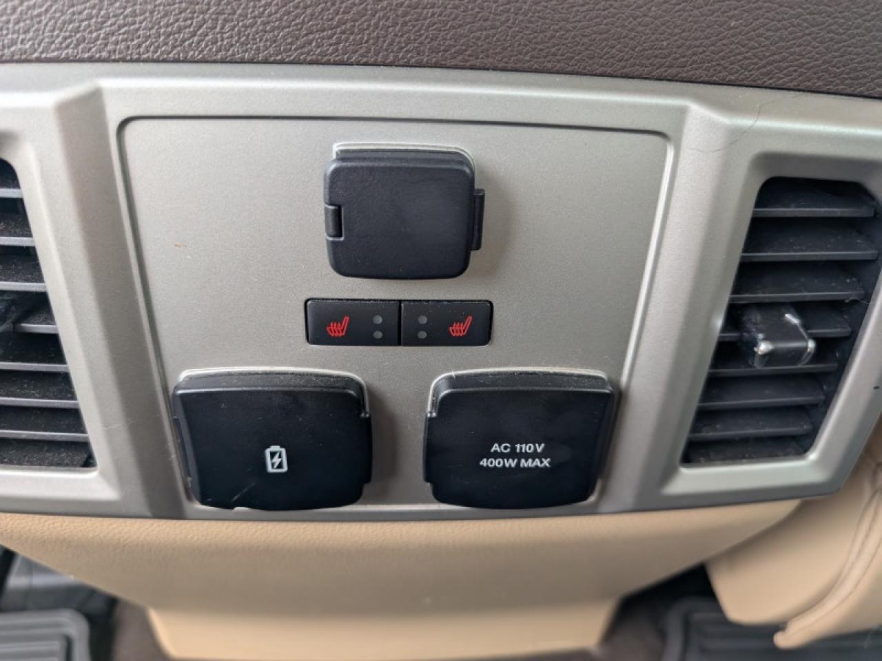 2018 Ford F-150 Lariat  **24 SERVICE RECORDS** Photo