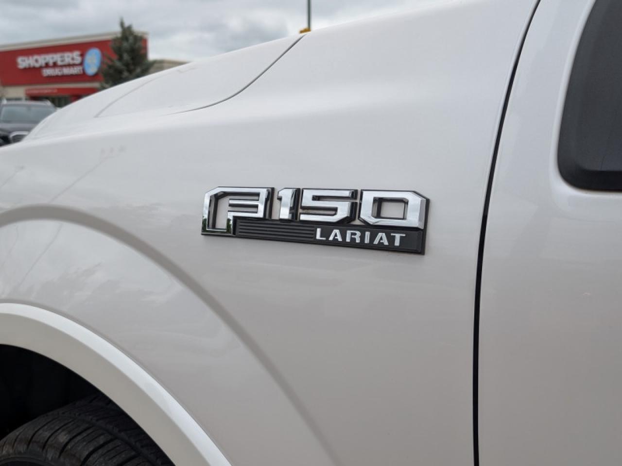 2018 Ford F-150 Lariat  **24 SERVICE RECORDS** Photo
