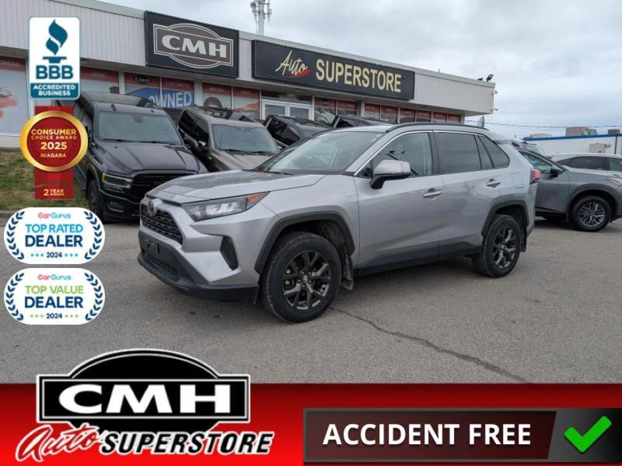 2021 Toyota RAV4 LE  **VERY CLEAN - 31 SERVICE RECORDS**