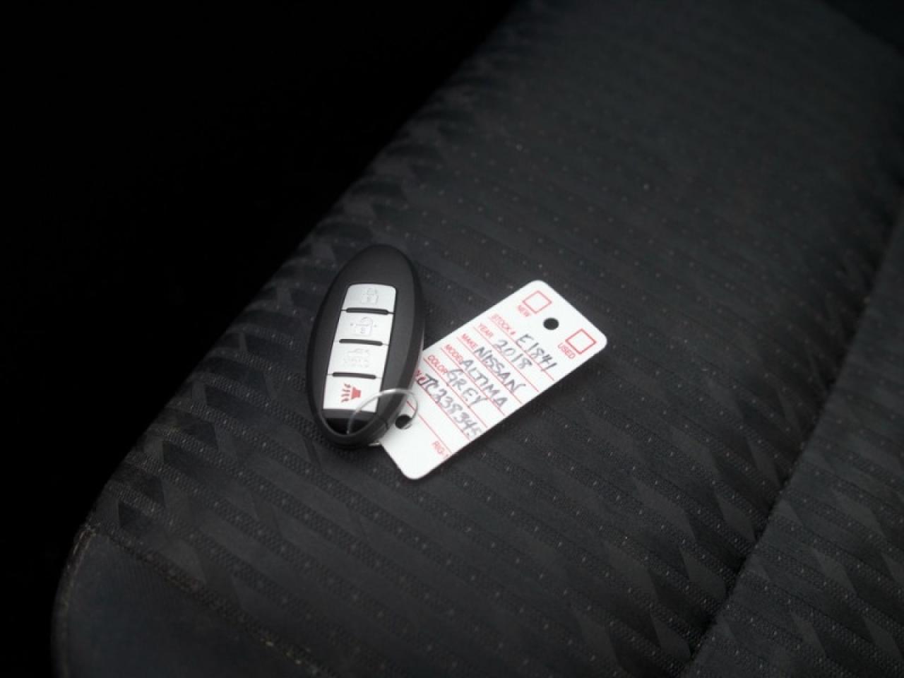 2018 Nissan Altima S  **CAM - BLUETOOTH - HTD SEATS** Photo