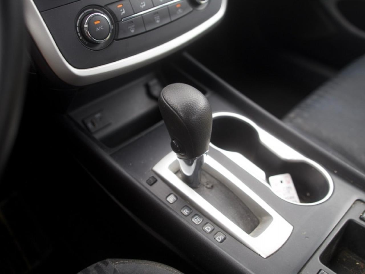 2018 Nissan Altima S  **CAM - BLUETOOTH - HTD SEATS** Photo