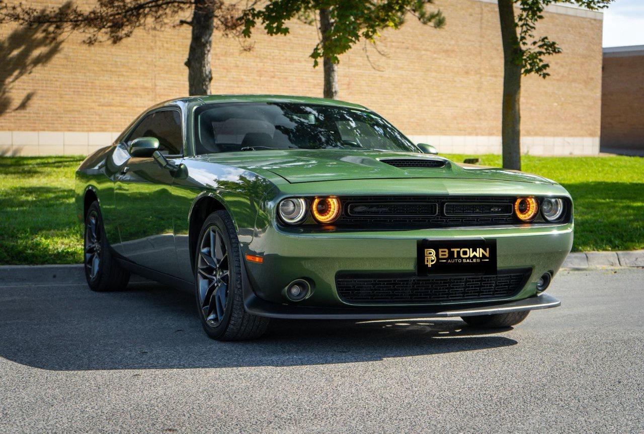 2021 Dodge Challenger GT Photo2
