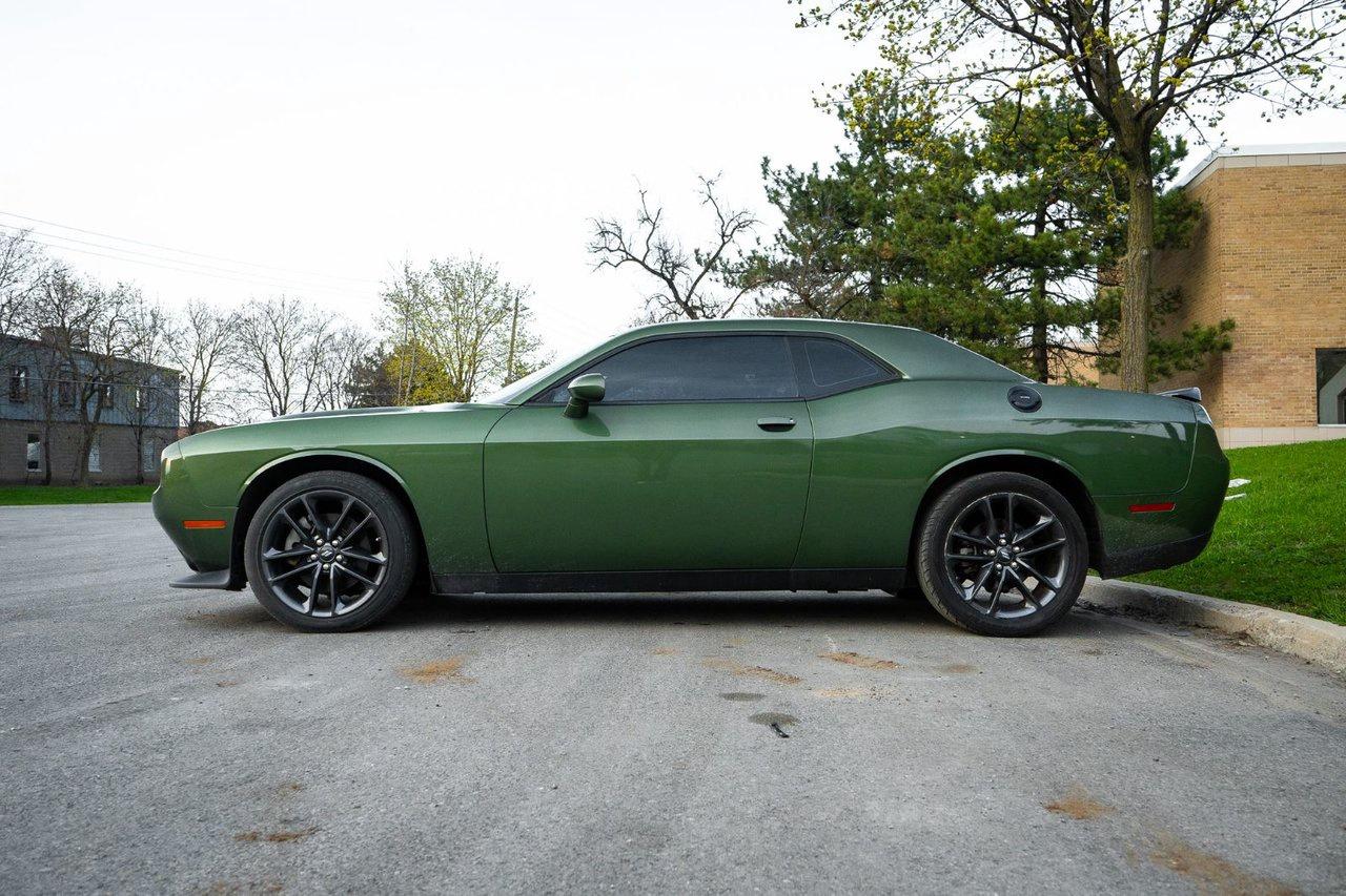 2021 Dodge Challenger GT AWD Photo4