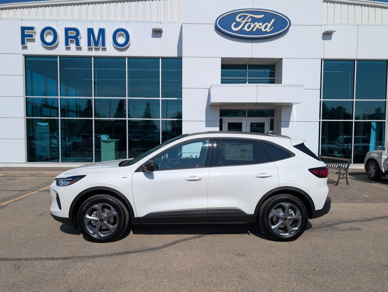 2025 Ford Escape ST-Line Photo0