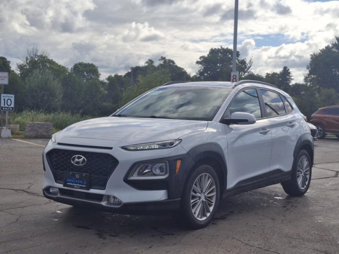 Used 2020 Hyundai KONA Luxury  AWD | Leather | Sunroof | Heated Wheel + Seats | CarPlay + Android | BSM | Rear Camera | for sale in Guelph, ON