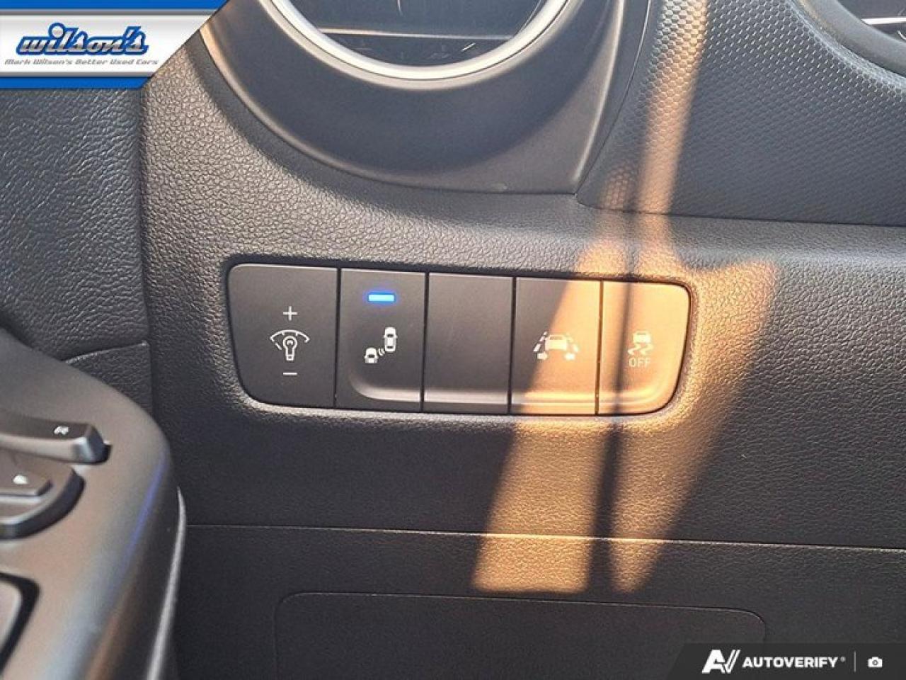 2020 Hyundai KONA Luxury  AWD | Leather | Sunroof | Heated Wheel + Seats | CarPlay + Android | BSM | Rear Camera | Photo