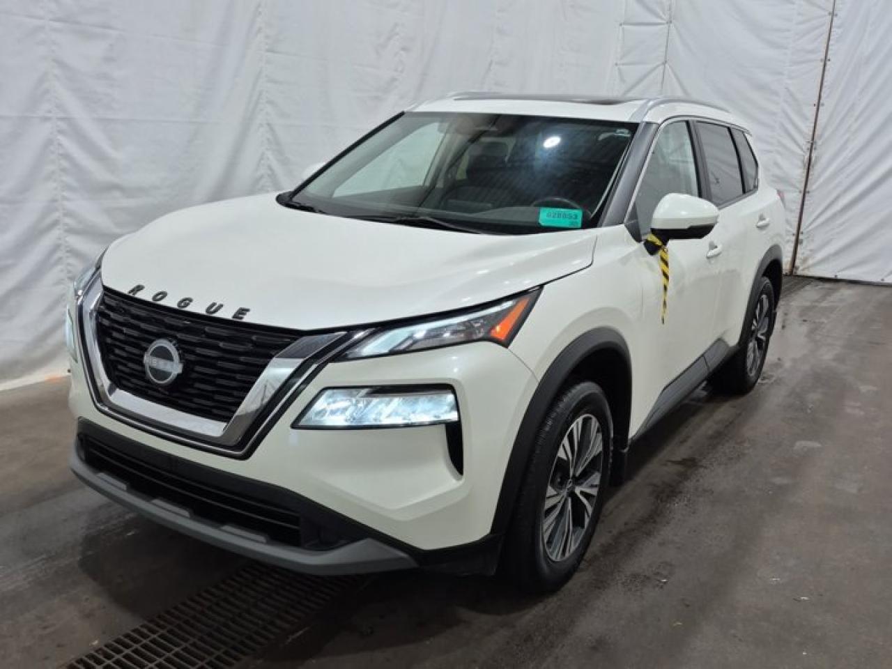Used 2023 Nissan Rogue SV AWD | Pano Roof | Remote Start | Heated Seats + Steering | Keyless Entry | Reverse Cam & More! for sale in Guelph, ON