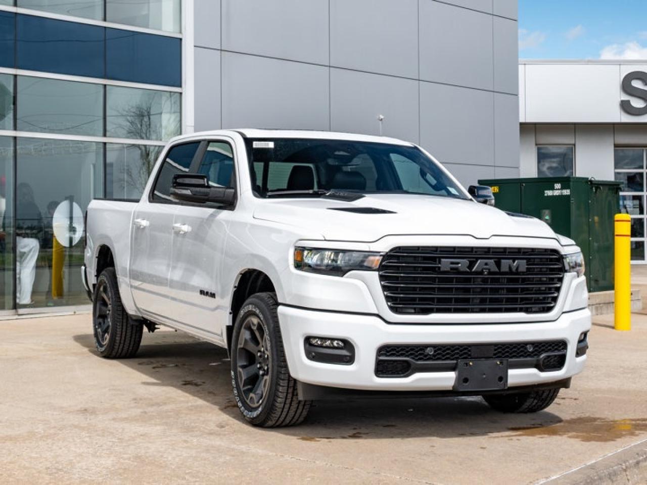 2025 RAM 1500 SPORT Photo