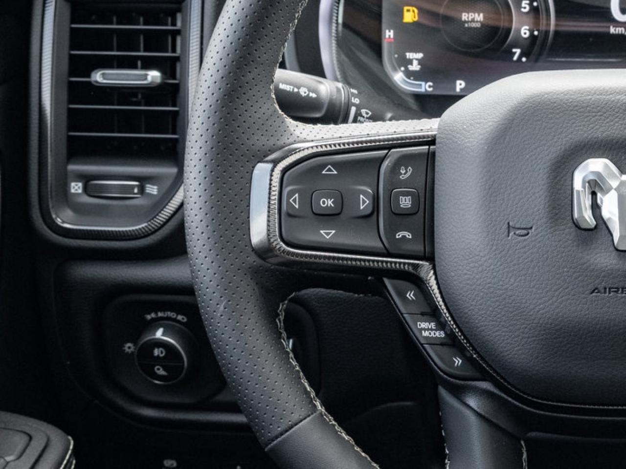 2025 RAM 1500 SPORT Photo