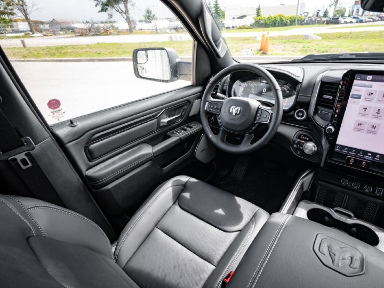 2025 RAM 1500 SPORT Photo