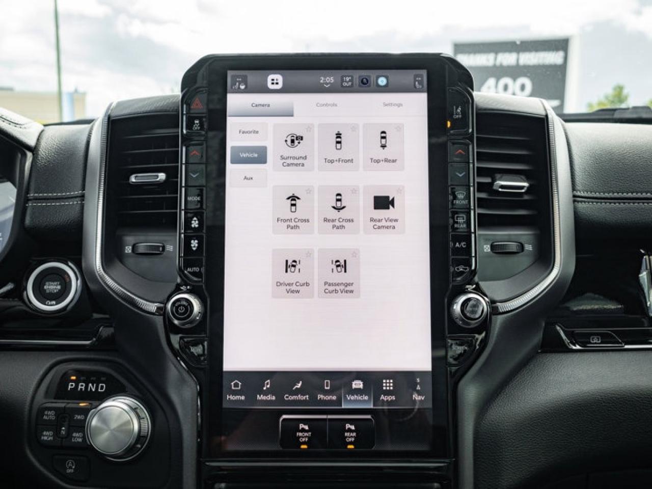 2025 RAM 1500 SPORT Photo