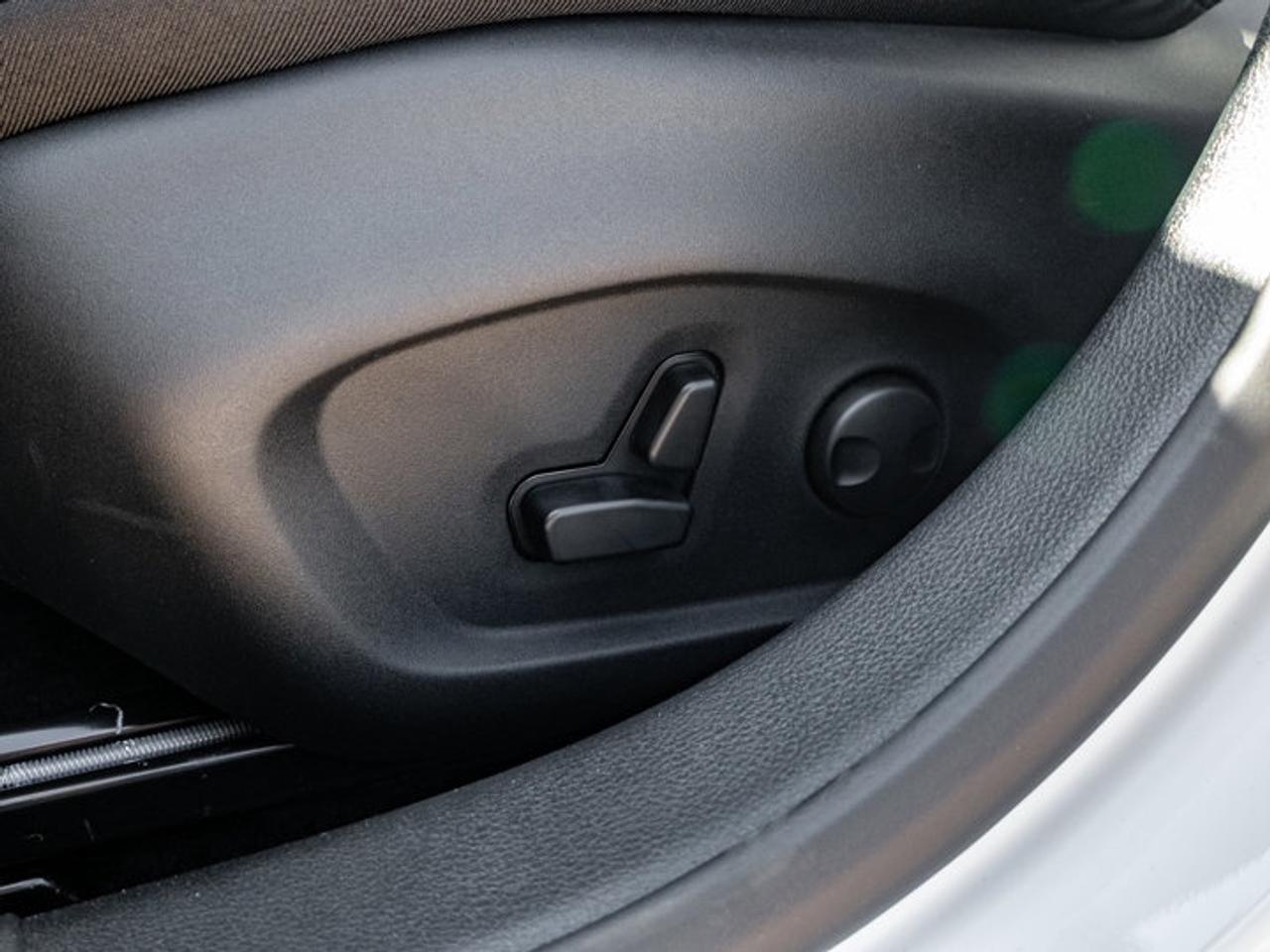 2026 Jeep Compass NORTH Photo