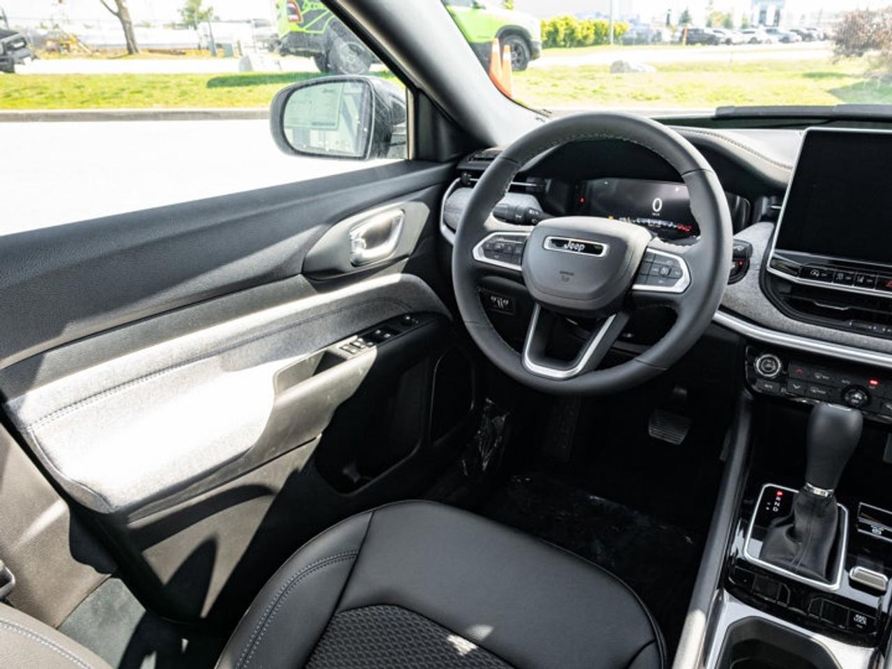 2026 Jeep Compass NORTH Photo