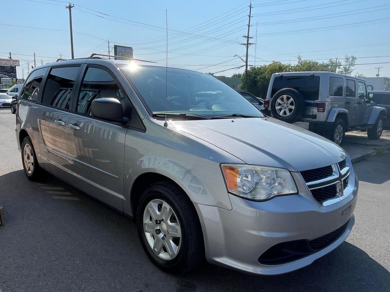 2013 Dodge Grand Caravan 4dr Wgn SXT - Photo #3