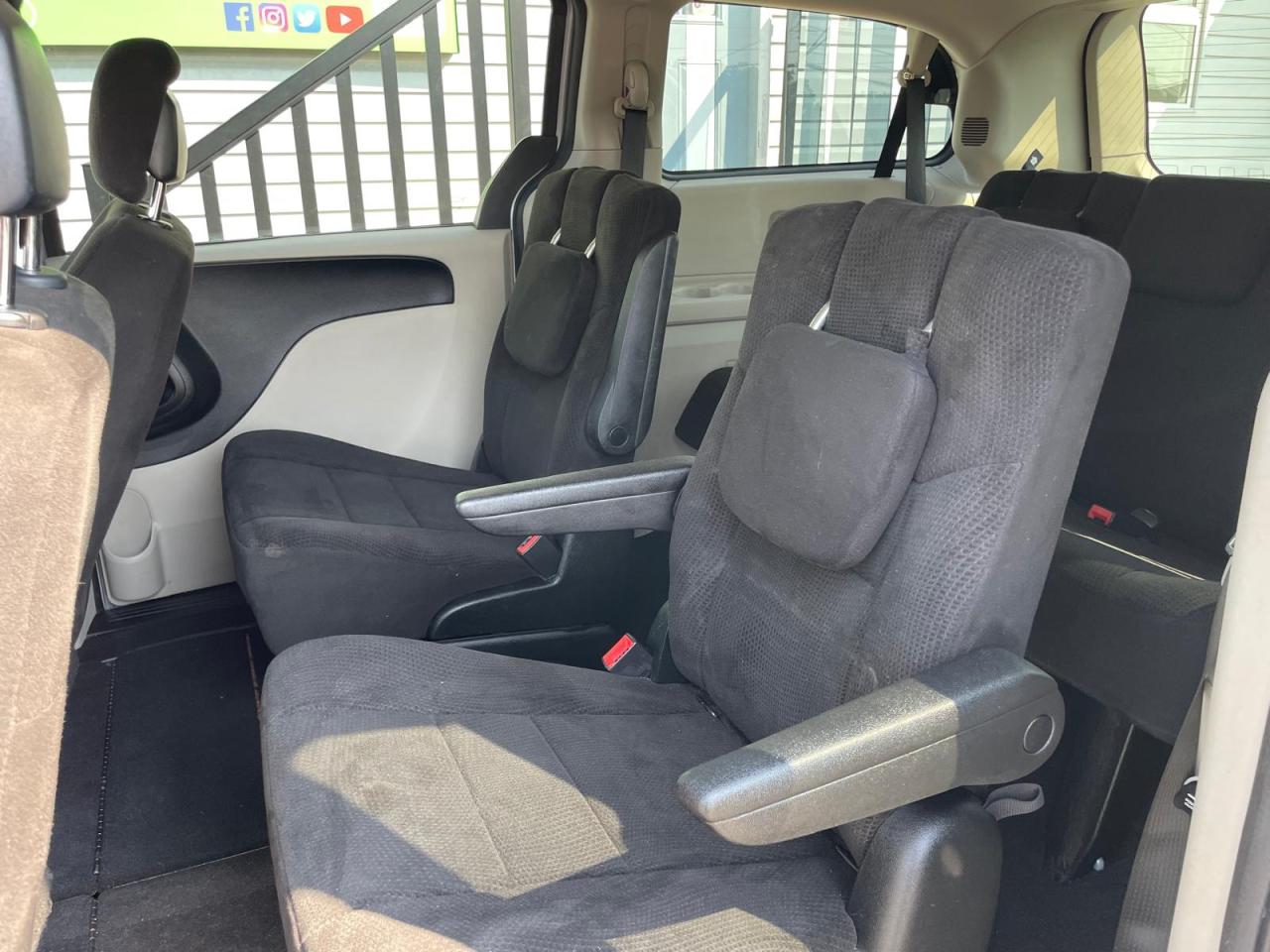 2013 Dodge Grand Caravan 4dr Wgn SXT - Photo #9